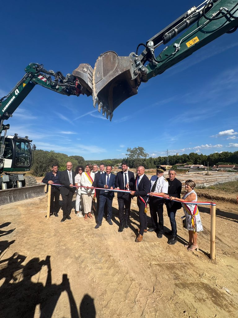 WhatsApp-Image-2026-08-25-at-17.46.33-1-768x1024-1 Pertuis : le ministre Vincent Jeanbrun lance le chantier du Jas de Beaumont